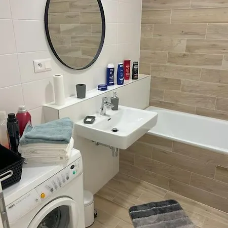 Appartement Modern In Nuppu Complex With Free Parking